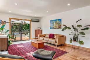 1738 Washington St, Port Townsend, WA 98368 - Photo 4