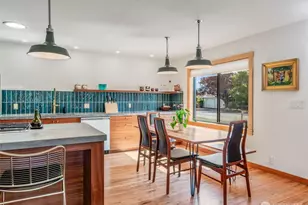 1738 Washington St, Port Townsend, WA 98368 - Photo 12