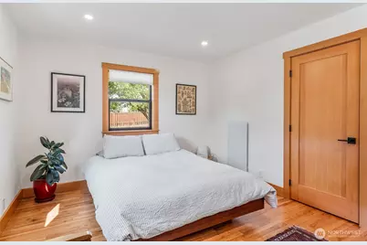 1738 Washington Street, Port Townsend, WA 98368 - Photo 14