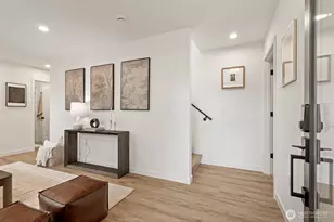 2769 59th Ave SW, Seattle, WA 98116 - Photo 8