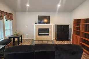 801 Mt Olympus Ave SE, Ocean Shores, WA 98569 - Photo 2