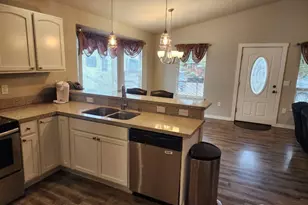 801 Mt Olympus Ave SE, Ocean Shores, WA 98569 - Photo 6