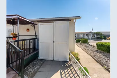 1625 Pleasant Avenue, Wenatchee, WA 98801 - Photo 16