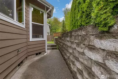 854 Center Street W, Eatonville, WA 98328 - Photo 22