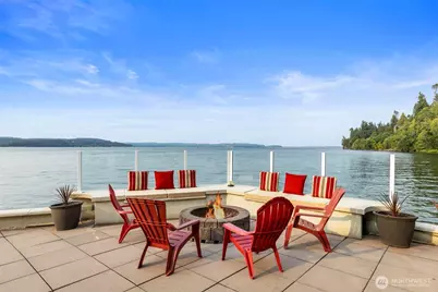 1881 NW Seclusion Cove Way, Poulsbo, WA 98370 - Photo 4