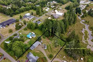 32 Atlantic Ave, Aberdeen, WA 98520 - Photo 2