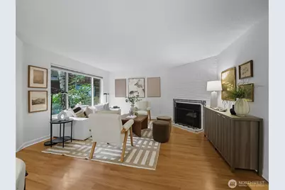 8937 Ravenna Avenue NE, Seattle, WA 98115 - Photo 6