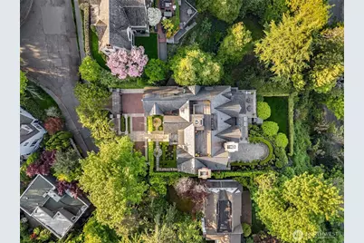 530 36th Avenue E, Seattle, WA 98112 - Photo 32