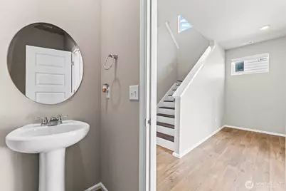 957 Timberline Avenue, Bremerton, WA 98312 - Photo 6