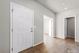 957 Timberline Ave, Bremerton, WA 98312 - Photo 2