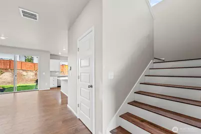 957 Timberline Avenue, Bremerton, WA 98312 - Photo 6