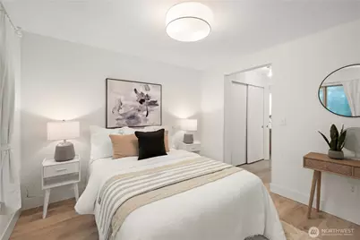 1550 Eastlake Avenue E #105, Seattle, WA 98102 - Photo 10