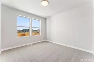 13915 179th St E, Puyallup, WA 98374 - Photo 36