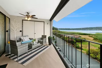 16925 Inglewood Road NE #B305, Kenmore, WA 98028 - Photo 10