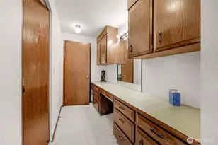 1111 S 274th Pl, Des Moines, WA 98198 - Photo 16