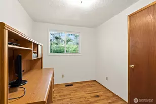 1923 26th Ave NW, Olympia, WA 98502 - Photo 20