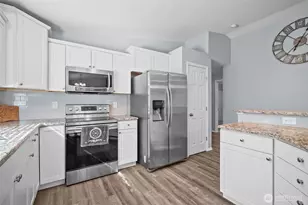 18406 229th Ave E, Orting, WA 98360 - Photo 8