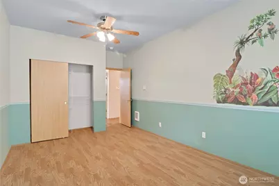 25208 38th Avenue E, Spanaway, WA 98387 - Photo 18