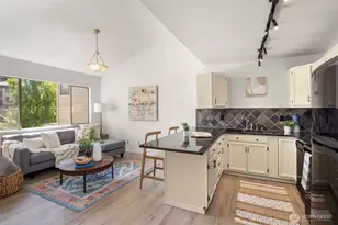 6333 Sand Point Way NE, Seattle, WA 98115 - Photo 8