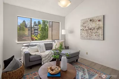 6333 Sand Point Way NE, Seattle, WA 98115 - Photo 10