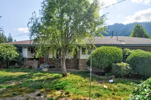 102 E Adams Ave, Morton, WA 98356 - Photo 2