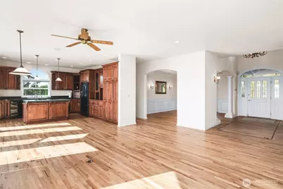 8661 Southridge Place, Anacortes, WA 98221 - Photo 14