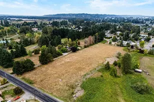 14721 Pioneer Wy E, Puyallup, WA 98372 - Photo 1
