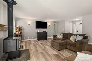 9806 Lookout Dr NW, Olympia, WA 98502 - Photo 8