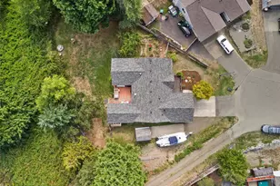 9806 Lookout Dr NW, Olympia, WA 98502 - Photo 32