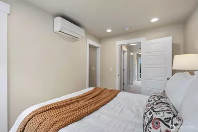 8517 7th Avenue S, Seattle, WA 98108 - Photo 16