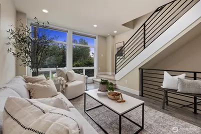 8517 7th Avenue S, Seattle, WA 98108 - Photo 4