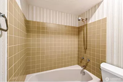 1001 Westmorland Drive, Wenatchee, WA 98801 - Photo 22