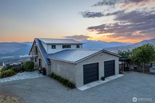 8 Deer Trails Way, Winthrop, WA 98862 - Photo 32