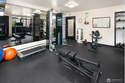 2100 3rd Avenue #1702, Seattle, WA 98121 - Photo 32