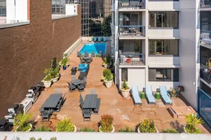 2100 3rd Ave, Seattle, WA 98121 - Photo 28