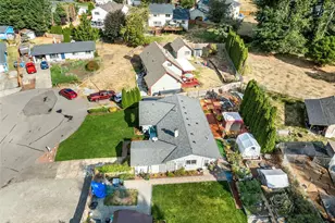 11607 212th Ave E, Sumner, WA 98391 - Photo 38