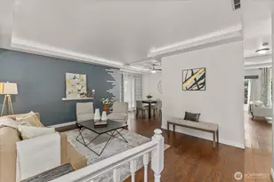 1027 SW 352nd St, Federal Way, WA 98023 - Photo 2