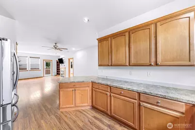 1033 Aspen Lane, Burlington, WA 98233 - Photo 10