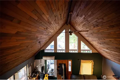 8467 Ivy Court, Maple Falls, WA 98266 - Photo 12