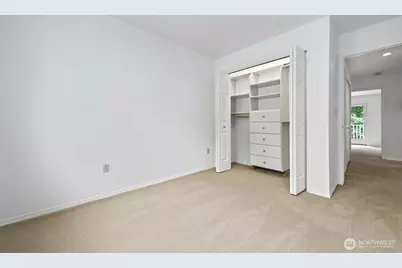 2720 SE 118th Avenue #302, Bellevue, WA 98005 - Photo 24