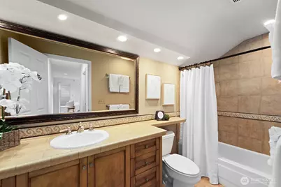 2720 SE 118th Avenue #302, Bellevue, WA 98005 - Photo 18