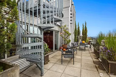 1310 E Union Street #501, Seattle, WA 98122 - Photo 4