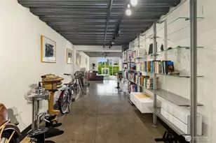 1310 E Union St, Seattle, WA 98122 - Photo 14