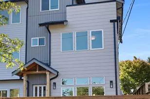 8007 25th Ave NW, Seattle, WA 98117 - Photo 2