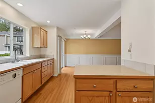 5502 240th St SW, Mountlake Terrace, WA 98043 - Photo 12