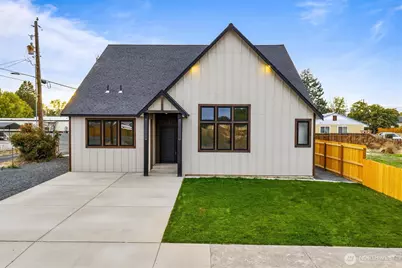 315 Buttercup Street, Soap Lake, WA 98851 - Photo 1