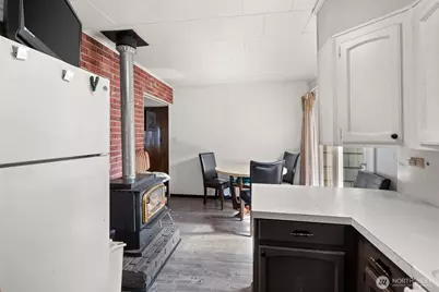 1206 W 4th Street, South Bend, WA 98586 - Photo 10