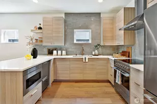 8009 27th Ave NW, Seattle, WA 98117 - Photo 14