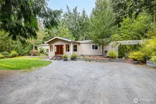 159 E Crescent Harbor Rd, Oak Harbor, WA 98277 - Photo 2