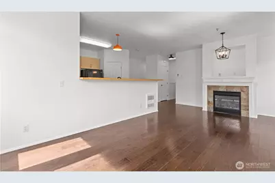 535 241st Lane SE, Sammamish, WA 98074 - Photo 10